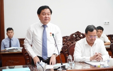 Bí thư Tỉnh ủy Tây Ninh phát biểu xúc động khi nhận phần thưởng cao quý của Đảng