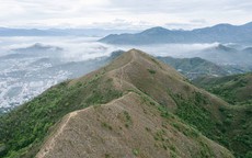 Làm mới núi Cô Tiên