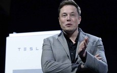 Tỉ phú Elon Musk phá kỷ lục thế giới về tài sản tích lũy