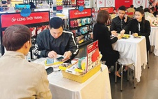 TPHCM tăng tốc chuyển đổi số: Phổ cập smartphone, thử nghiệm trợ lý AI ở cấp xã