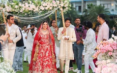 Cặp đôi Ấn Độ "mở màn" cho du lịch cưới Đà Nẵng