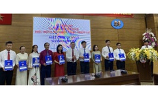 TPHCM điều động, bổ nhiệm loạt hiệu trưởng các trường THPT 