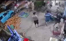 Hành vi côn đồ khó tin của tài xế taxi công nghệ sau khi va chạm giao thông