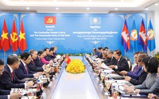 Cuộc gặp Bộ Chính trị Đảng Cộng sản Việt Nam và Ban Thường vụ Trung ương Đảng Nhân dân Campuchia