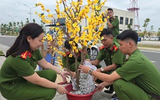 Rộn ràng “Phiên chợ Xuân” do Công an tỉnh An Giang tổ chức