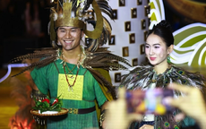 Khám phá cội nguồn con Rồng cháu Tiên trong "Huyền tình Dạ trạch"