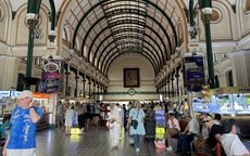 Bưu điện TPHCM: Điểm hẹn di sản kết nối tình thân dịp Tết