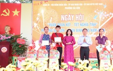 "Xuân đoàn kết - Tết nghĩa tình" ấm áp tại phường Sài Gòn