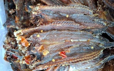 Cận Tết, khô cá "biết leo cây" có giá 600.000 đồng/kg