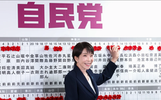 Thủ tướng Nhật Bản thắng vang dội