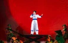 Tùng Dương, Đức Phúc khiến khán giả xúc động tại "Xuân quê hương"