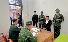 Bắt 1 người nước ngoài vận chuyển trái phép vàng vào Việt Nam