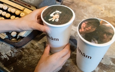 VIDEO: Trải nghiệm in hình lên ly hút giới trẻ