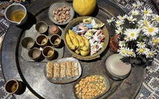 Uống trà giữa trời Âu