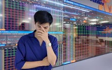 Chứng khoán lao dốc 51 điểm, nhà đầu tư cầm cổ phiếu nên làm gì?