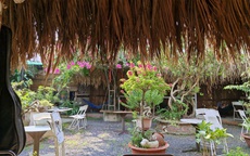 Quán cà phê ta hẹn...