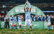 O'Reilly bắn hạ Arsenal, Man City đoạt League Cup thứ 9