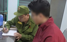 Nam thanh niên 20 tuổi đặt máy quay lén tại nhà vệ sinh nữ