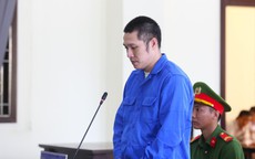 Đâm vợ nhiều nhát vì bực tức, trả giá bằng 10 năm tù