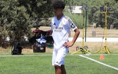 Ronaldo Jr. bất ngờ tập luyện cùng U16 Real Madrid khi trở lại Tây Ban Nha
