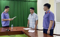 Tước danh hiệu CAND đối với 2 cựu cán bộ công an ở Vĩnh Long