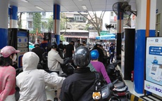 Giá xăng dầu tăng, Công an TPHCM khuyến cáo người dân