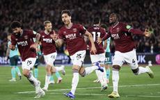 West Ham thắng nghiền ép Wolves, Tottenham bị đẩy xuống nhóm rớt hạng