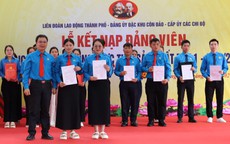 XÂY DỰNG ĐẢNG: Nhiều giải pháp tạo nguồn cho Đảng