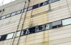 Nổ cục nóng điều hòa trong khu công nghiệp, 2 người bị thương