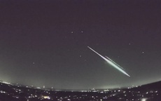 Đêm mai, chờ đón “cầu lửa” Thiên Cầm rực sáng dưới trăng non