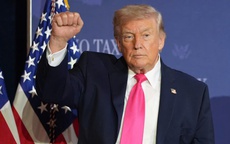 Iran thông báo "mở cửa hoàn toàn" eo biển Hormuz, ông Donald Trump "cảm ơn"