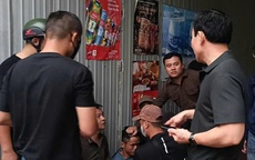 Bà chủ tiệm cầm đồ nằm bất động, nghi phạm lộ diện sau 2 giờ gây án