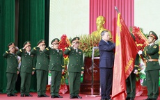 Tổng Bí thư, Chủ tịch nước Tô Lâm trao danh hiệu Anh hùng Lực lượng Vũ trang nhân dân cho Quân khu 5