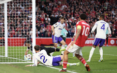 Nottingham Forest hạ Aston Villa, mơ chung kết Europa League sau 46 năm
