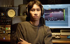 Producer Hoaprox: "Tôi chọn khác biệt – vì đó là cách duy nhất để tồn tại"