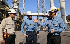 Nỗ lực giảm phụ thuộc eo biển Hormuz