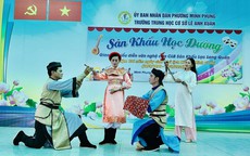 NSƯT Hạnh Thúy lan tỏa tình yêu sân khấu học đường