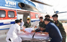 Trực thăng xuyên đêm đưa 2 bệnh nhân nguy kịch từ đảo về đất liền