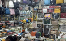 Hình ảnh bên trong Saigon Square, chợ Bến Thành sau kiểm tra hàng giả, hàng nhái