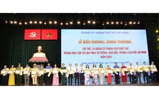 Học Bác vì dân, làm đẹp thêm thành phố mang tên Người