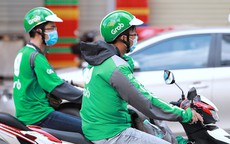 Hà Nội dự kiến siết phạm vi xe ôm, shipper chạy xe xăng