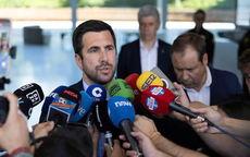 Chủ tịch của Real Madrid lần đầu có đối thủ