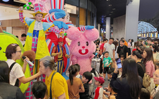 Ngàn nụ cười rạng rỡ tại "thành phố lễ hội thu nhỏ" Gigamall dịp Quốc tế thiếu nhi 1-6