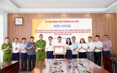 Thủ tướng tặng Bằng khen cho thanh niên dùng bình cứu hoả ngăn đối tượng đâm người giữa phố