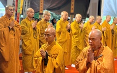Lễ cầu siêu liệt sĩ tại công viên Lê Thị Riêng, TPHCM chiều 13-6