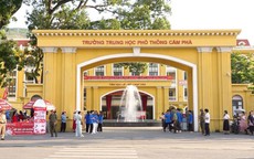 Xác minh phản ánh giám thị gợi ý thí sinh cho bạn xem bài thi tốt nghiệp THPT