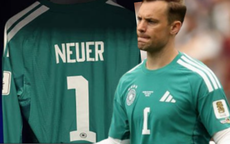Neuer may mắn thoát vi phạm quy định FIFA ngày tái xuất tuyển Đức