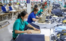 Đề xuất tăng lương tối thiểu vùng mức 9,8% hoặc 8,5%