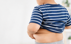 Vì sao trẻ béo phì dễ bị lún dương vật?