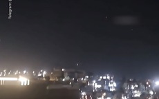 Iran nã tên lửa vào Israel, nhận cảnh báo “rắn”
